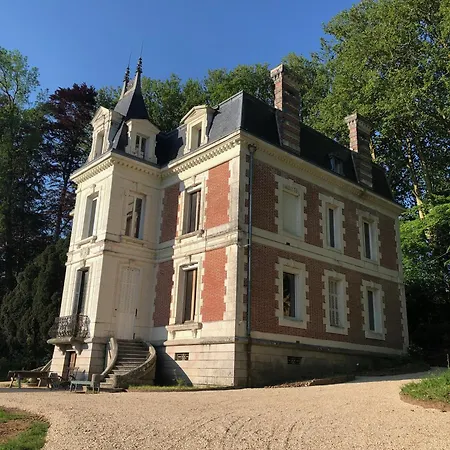 Chateau De La Francoisiere Bed & Breakfast