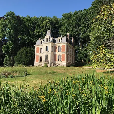 Chateau De La Francoisiere *